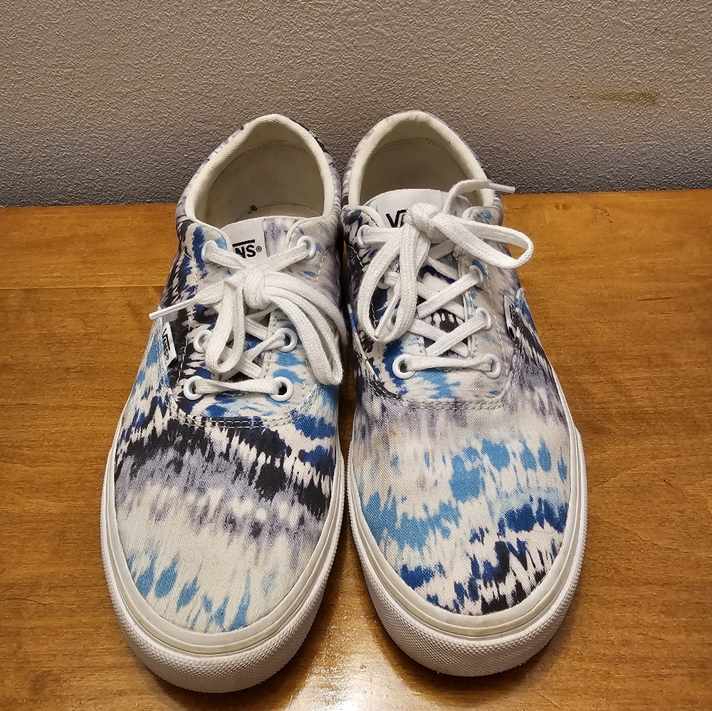 Women's Vans shoes